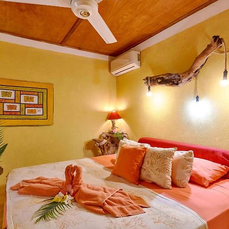 CHALET TROPICAL bio-hotel Las Galeras Buitenkant foto