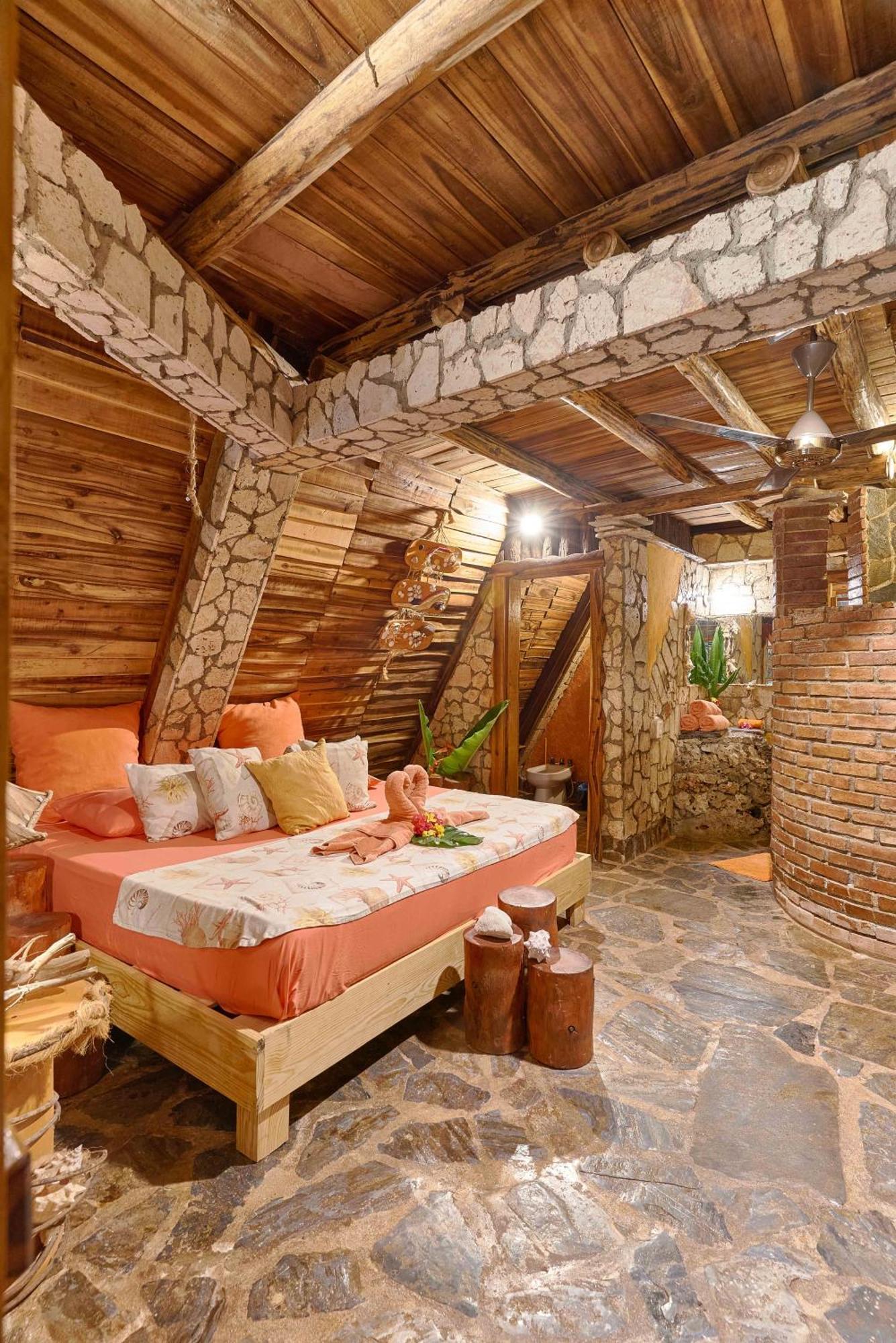 CHALET TROPICAL bio-hotel Las Galeras Buitenkant foto